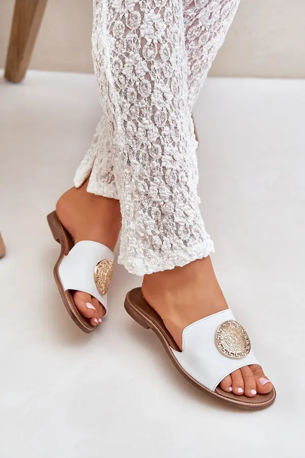 Boto Lewski Shoes Кожени Сандали С Декорация На Плосък Ток Бели Zazoo