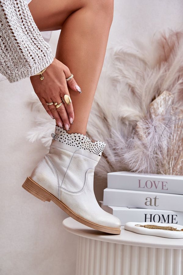 Lewski Shoes Lewski Shoes Ниски дамски боти на плосък ток Lewski 3624 Gold Distressed Lewski