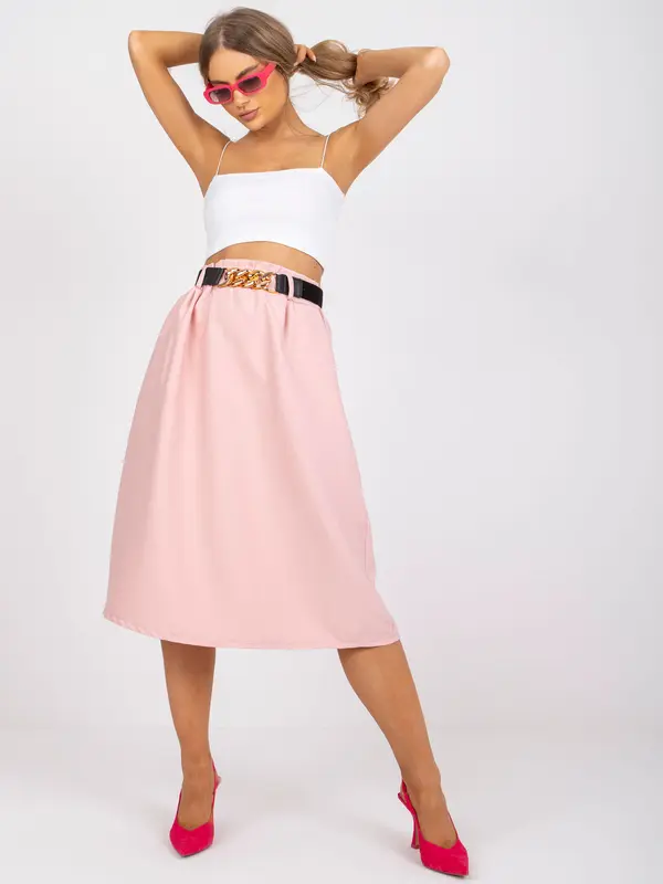 Fashionhunters Light pink trapezoidal midi skirt with pockets