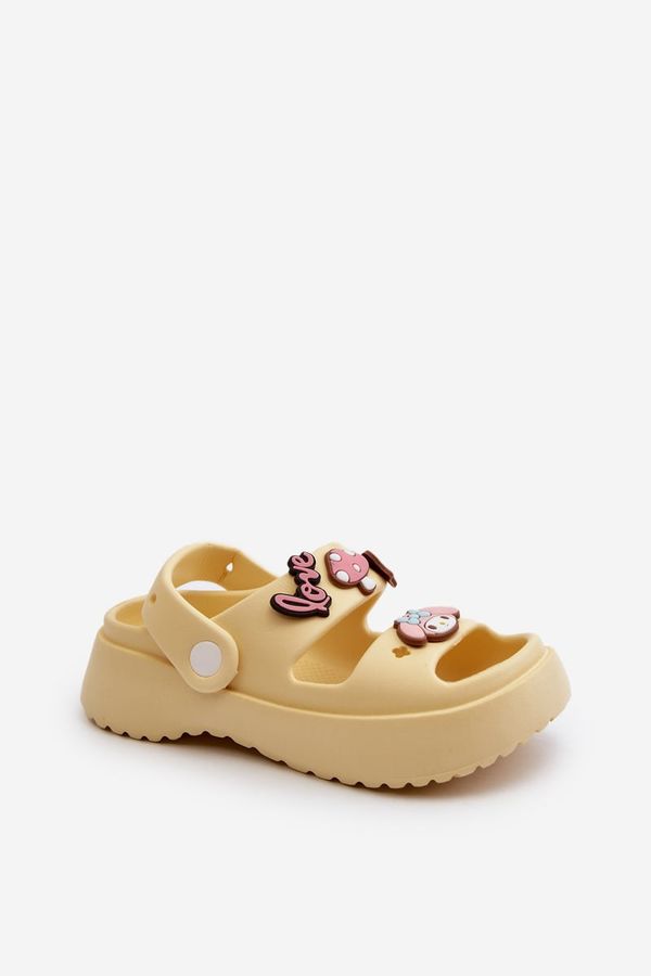 Kesi Lightweight children's foam sandals with embellishments, yellow Ifrana