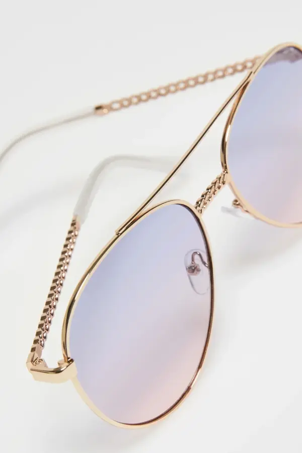 Marisse Marisse Sunglasses With Gold-Colored Metal Frames