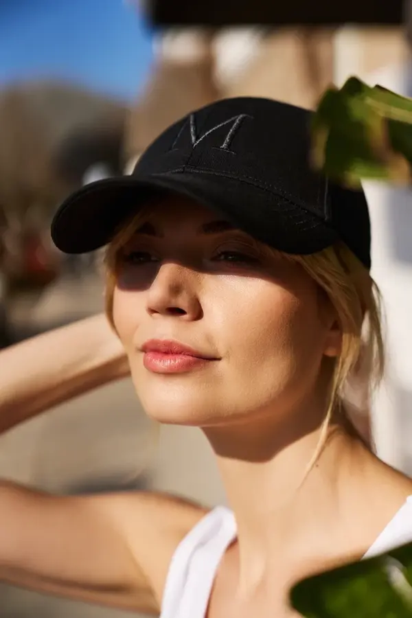 Marisse Marisse Women's Hat L-Cz-4605 Black