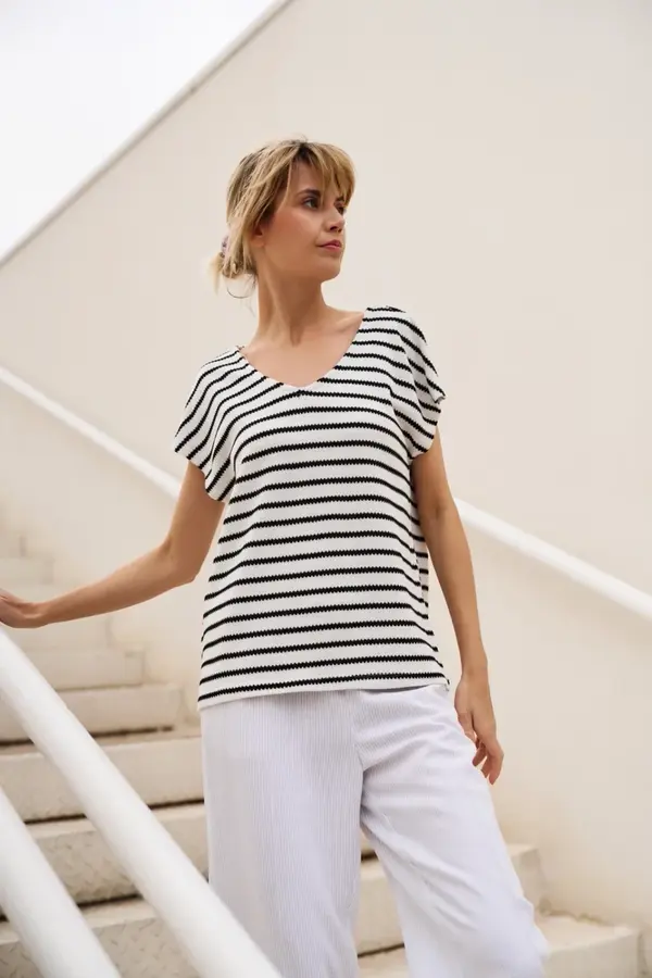 Marisse Marisse Women's T-Shirt L-Ts-4694 White_Black