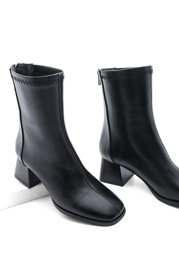 Marjin Marjin Women's Heeled Boots Flat Toe Zipper From The Back Nayea Black