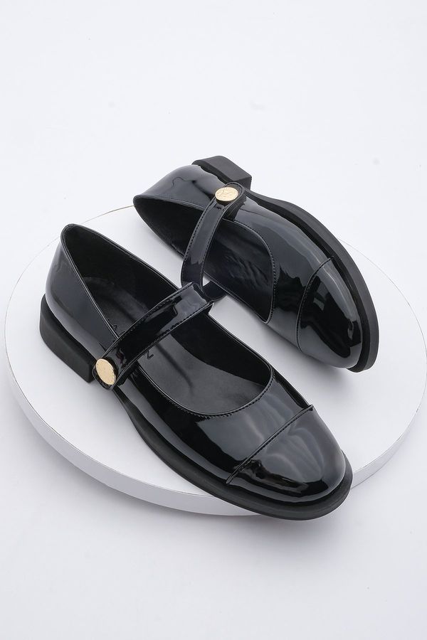 Marjin Marjin Women's Loafer Velcro Casual Shoes Valsey Black Patent Leather