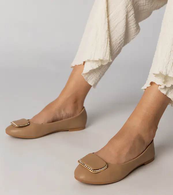 marka niezdefiniowana marka niezdefiniowana Brown women's ballet flats with rhinestones Bejla