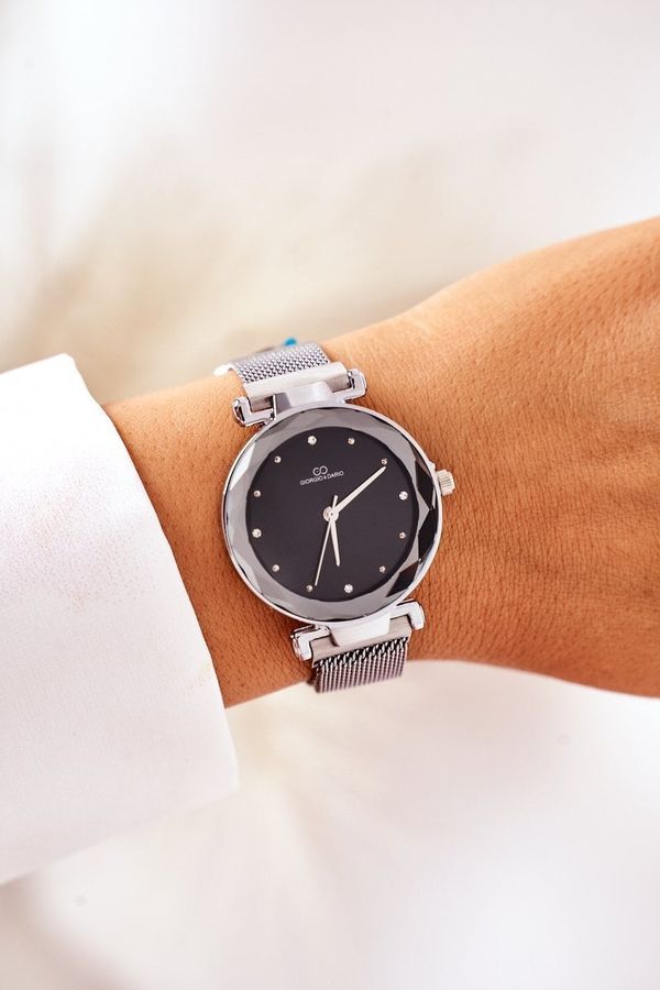 marka niezdefiniowana marka niezdefiniowana Гледайте на мрежеста гривна Giorgio&Dario Gold