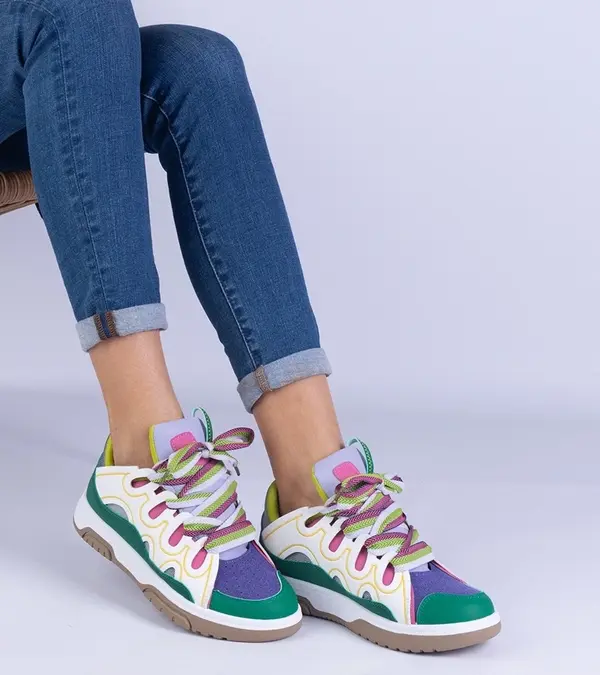 D/CEO marka niezdefiniowana Green women's sneakers with decorative laces Grejs