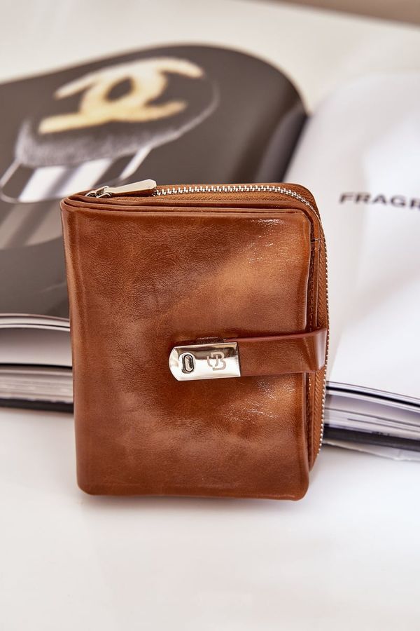 marka niezdefiniowana marka niezdefiniowana Лакиран Дамски Портфейл Портмоне Кафяв Yathika