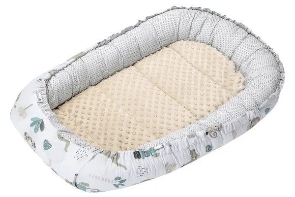 Medi Partners Medi Partners Baby cocoon/nest – Mint Zoo + beige Minky