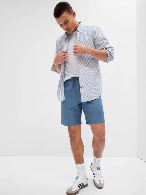 GAP Men's shorts GAP