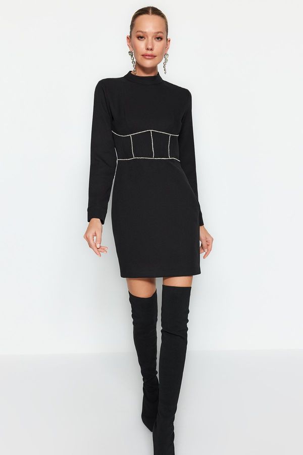 Trendyol Модерна черна вталена вечерна рокля с пайети