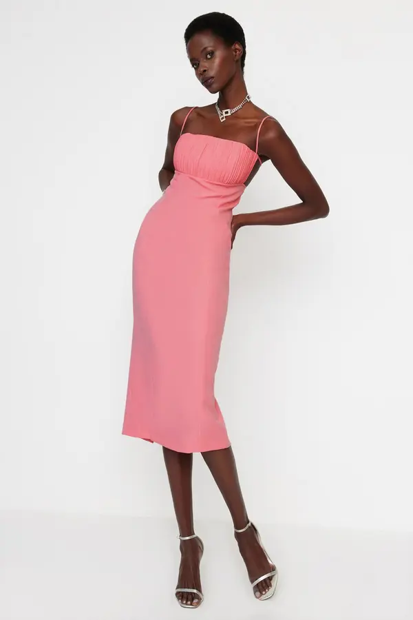 Trendyol Модерна светло розова вталена вечерна рокля