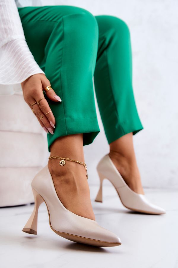 Lewski Shoes Модни кожени помпи Lewski Shoes 3181 бежово