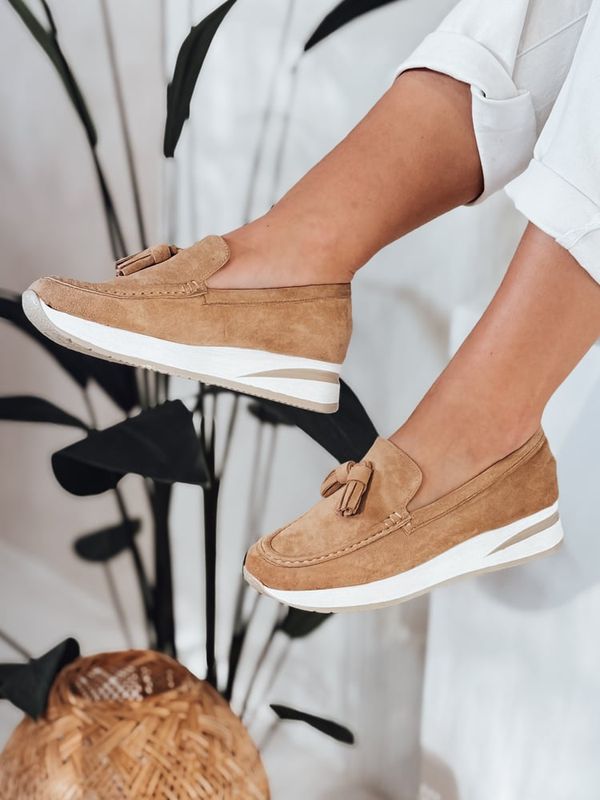 DStreet Mokasyny damskie na lekkim koturnie MOCCKO khaki Dstreet