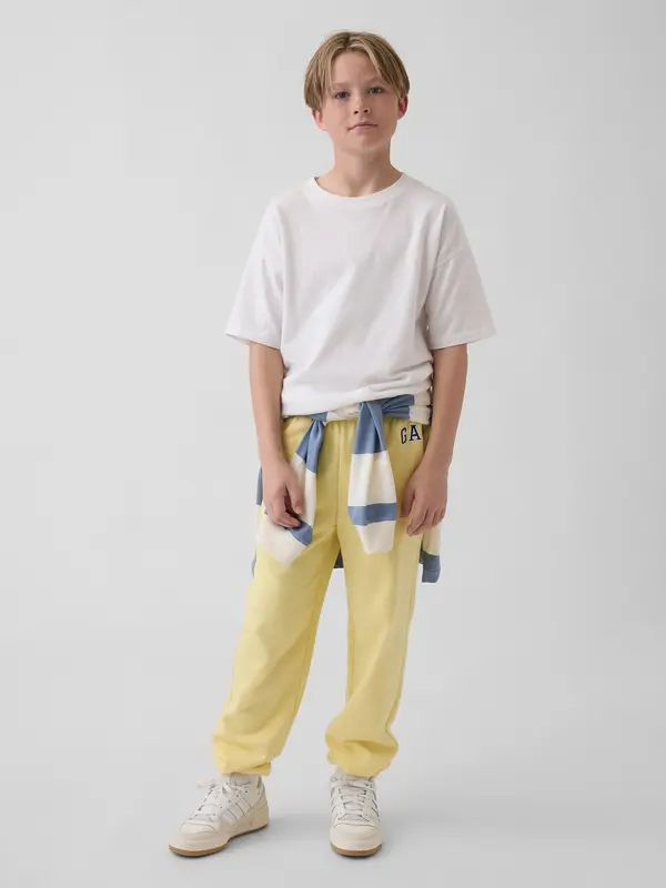 GAP Момчешки спортни панталони GAP с лого