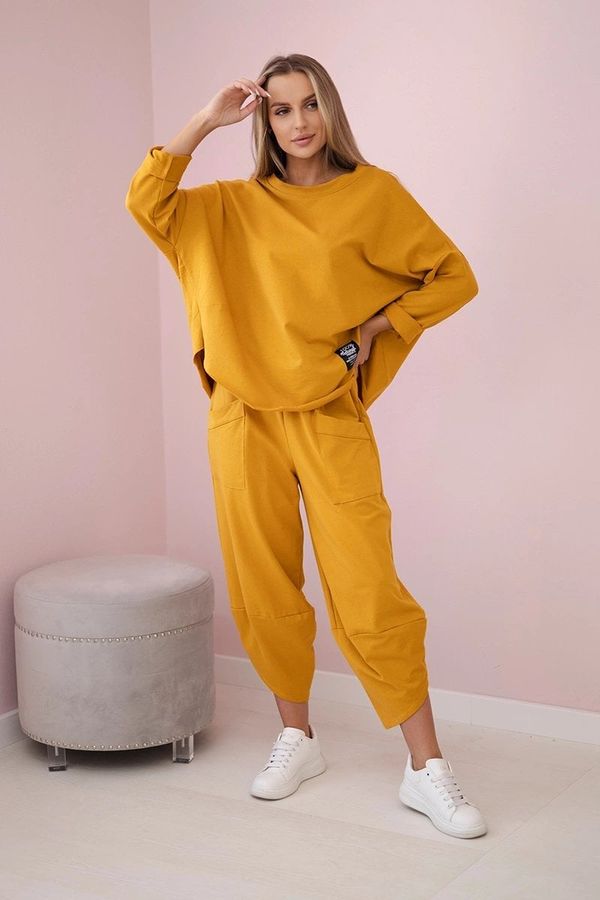 Włoski Mustard cotton tracksuit