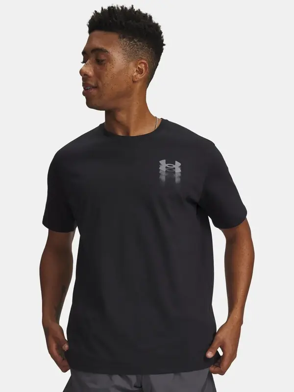 Under Armour Мъжка тениска Under Armour Blur Logo