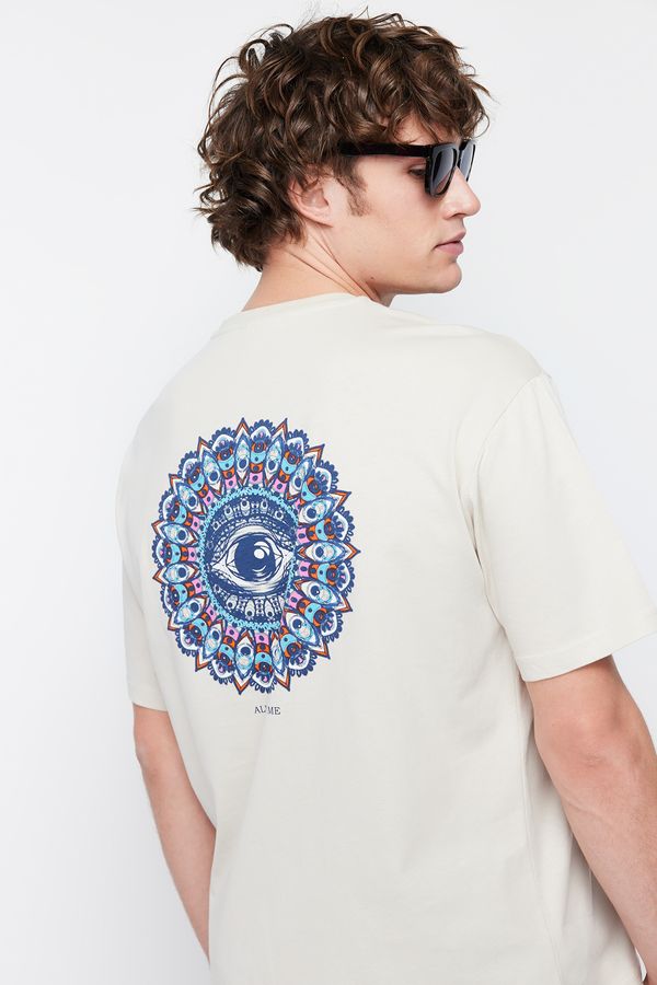 Trendyol Мъжка тениска. Trendyol Eye