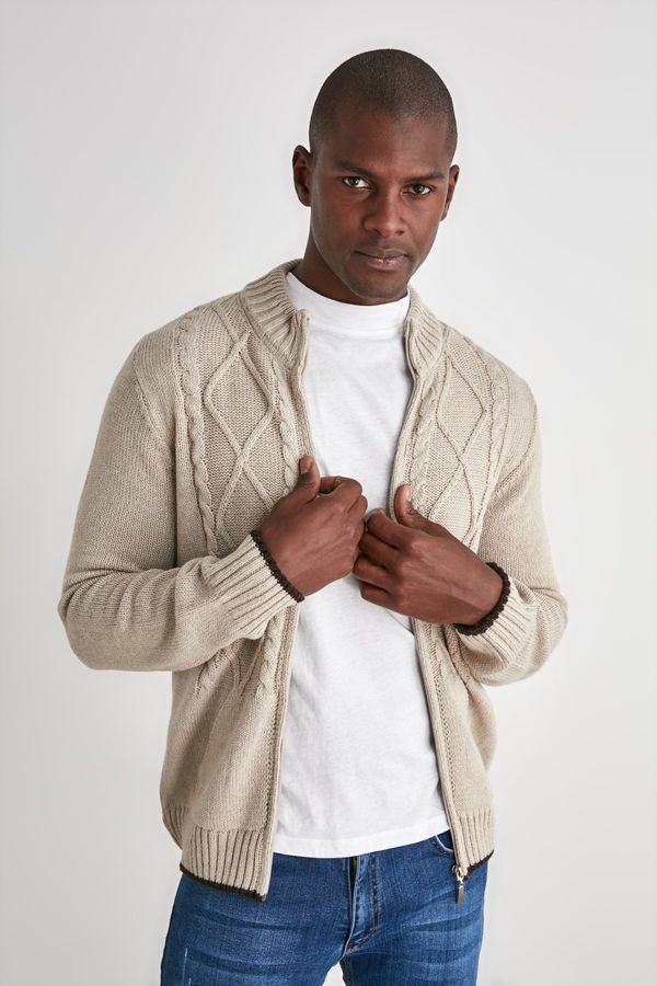 Trendyol Мъжки пуловер. Trendyol Knitwear