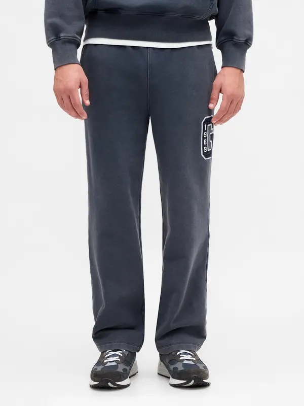 GAP Мъжки спортни панталони GAP с лого
