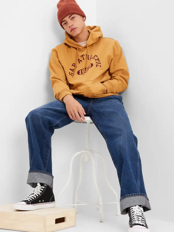 GAP Мъжки суичър. GAP