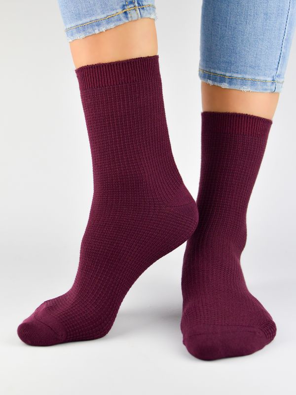 NOVITI NOVITI Woman's Socks SB040-W-02