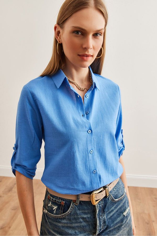 Olalook Olalook Women's Blue Folded Sleeve Linen Shirt