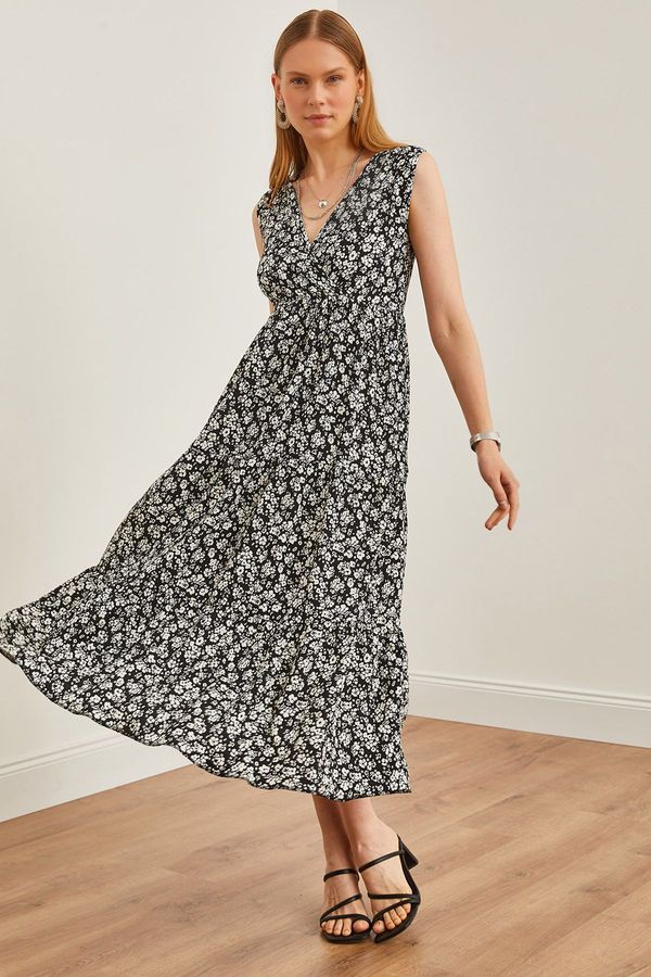 Olalook Olalook Women's Daisy Black Double Breasted Collar Patterned Maxi Knitted Dress