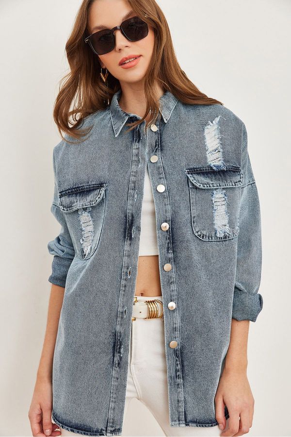 Olalook Olalook Women's Dark Blue Laser Cut Pocket Back Applique Detailed Denim Shirt Jacket