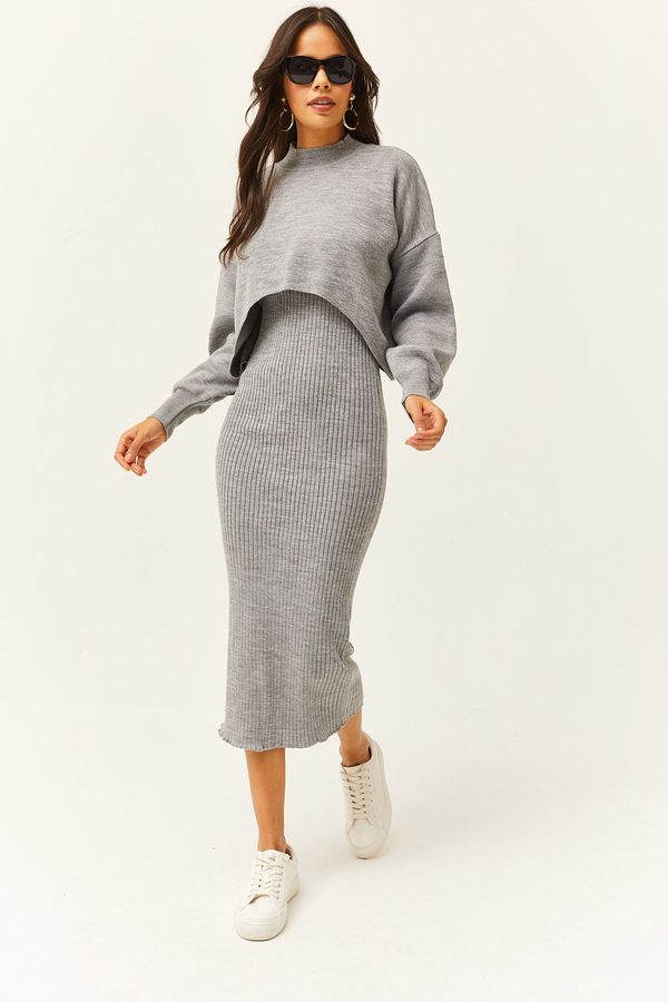 Olalook Olalook Women's Gray Top Crop Sweater Bottom Strap Dress Knitwear Suit