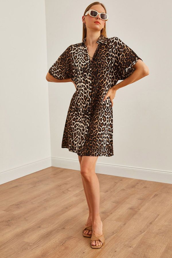 Olalook Olalook Women's Leopard Black Woven Viscose Mini Shirt Dress