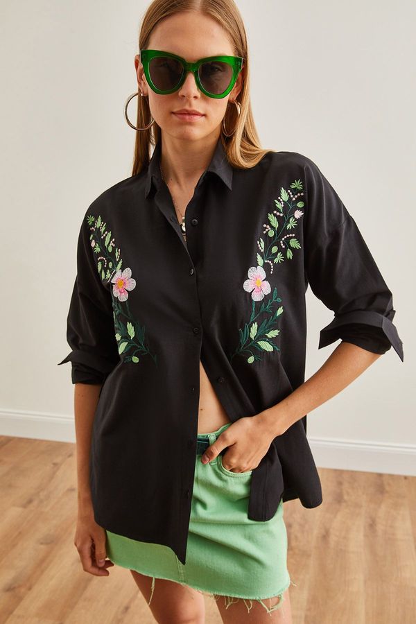 Olalook Olalook Women's Violet Black Embroidery Detailed Oversize Woven Shirt