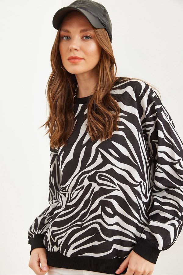 Olalook Olalook Women's Zebra Basic Soft Texture Casual Sweatshirt