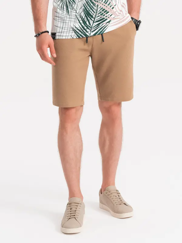 Ombre Ombre Men's knitted shorts with decorative elastic waistband - light brown