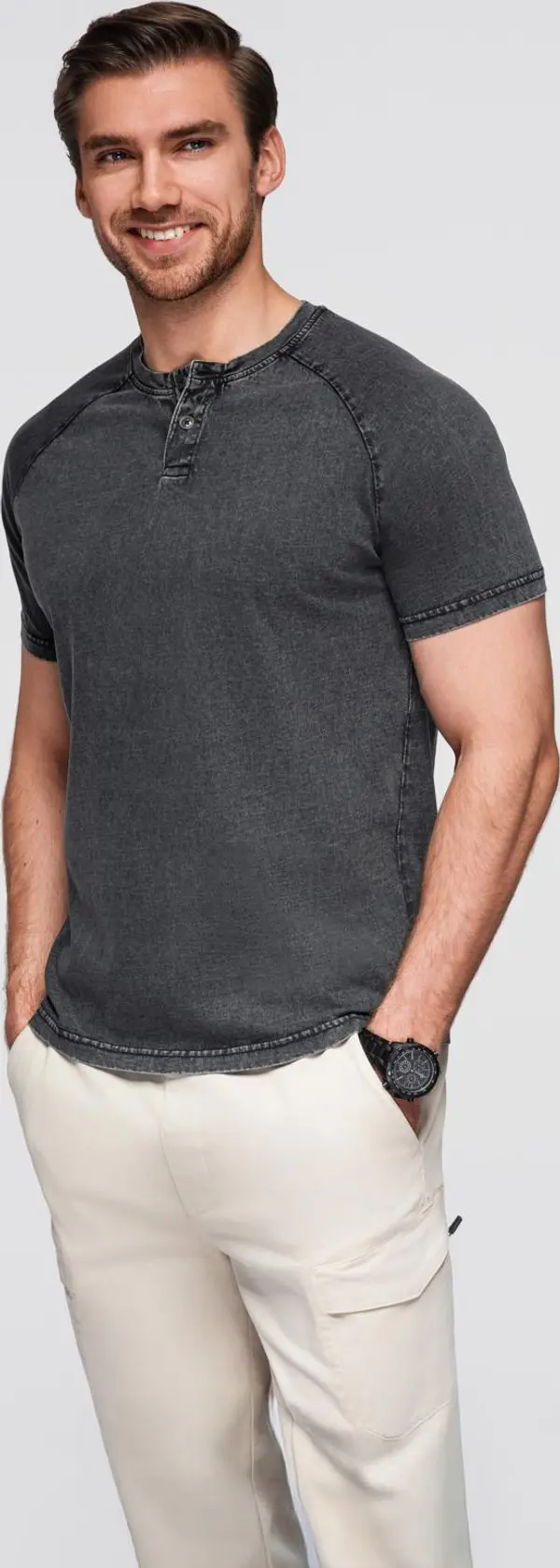 Ombre Ombre Men's T-shirt with wash effect and buttons at neckline - black