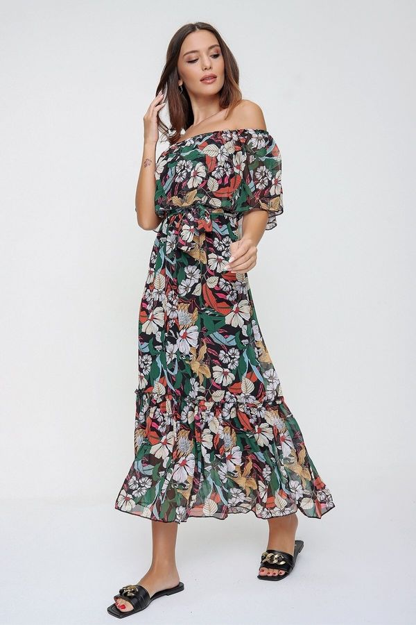 By Saygı От Saygı цветен модел Frilled шифон рокля с яка яка колан талия зелено