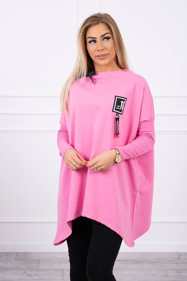 marka niezdefiniowana Oversized sweatshirt with asymmetrical sides in light pink color