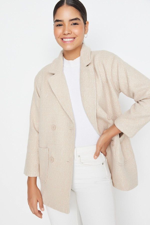 Trendyol Палто Trendyol - кафяво - основно