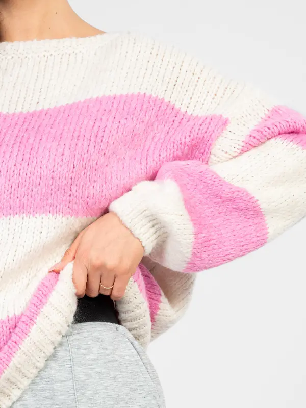 Italy Moda Пастелно розов дамски пуловер