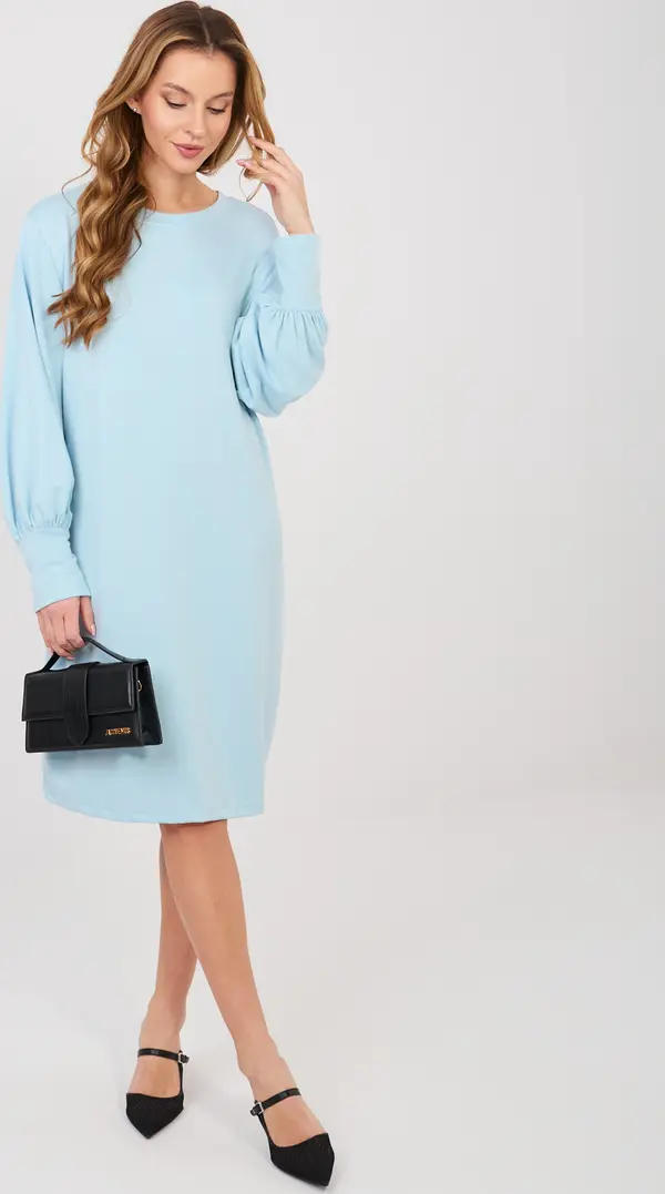 RUE PARIS Пастелно синя пола с овърсайз суитчър