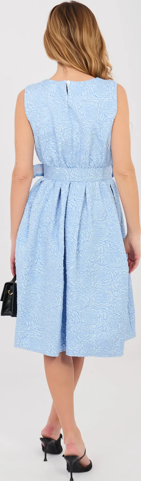 RUE PARIS Пастелно синя жакардова рокля с колан
