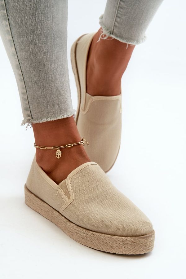 PE1 PE1 Дамски бежови еспадрили на платформа Naloenma