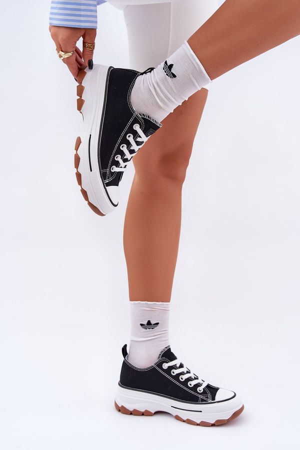 PE1 PE1 Ниски дамски кецове на платформа черни Aradwin