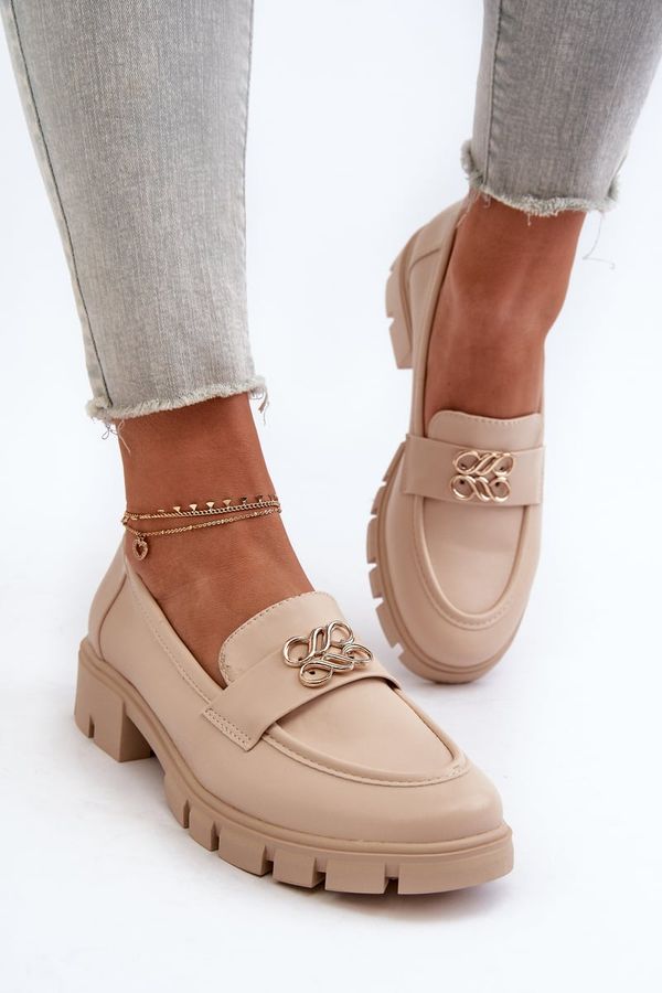 PE2 PE2 Елегантни дамски мокасини със златиста декорация Бежови Tosisa