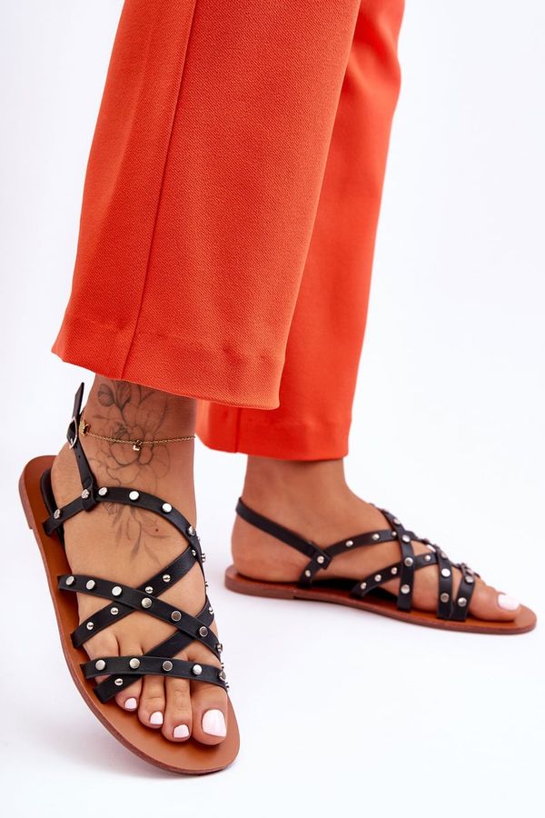 PG1 PG1 Дамски сандали с орнаменти черни Alemona