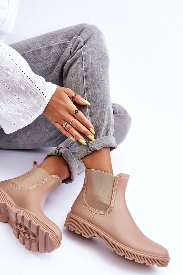 PG3 PG3 Дамски слипони матирани галоши бежови Helinca