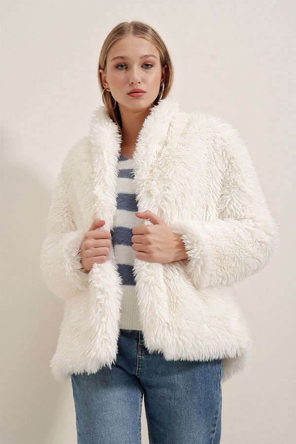 Bigdart Плюшено палто Bigdart 9088 - бяло