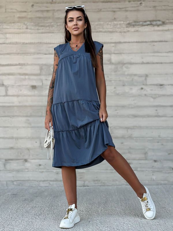 Fashionhunters Powder blue cotton V-neck dress by MAYFLIES