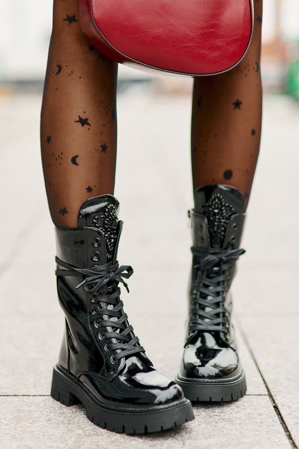 PS1 PS1 Лакирани Утеплени Ботуши Работници С Декорация Черни Kelilea